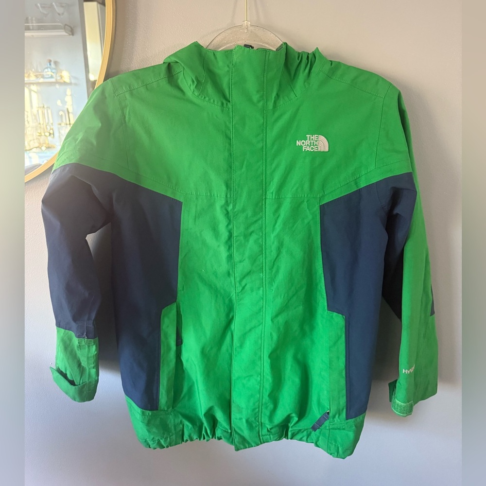 The North Face Kids Green and Navy Raincoat Sz M 10/12